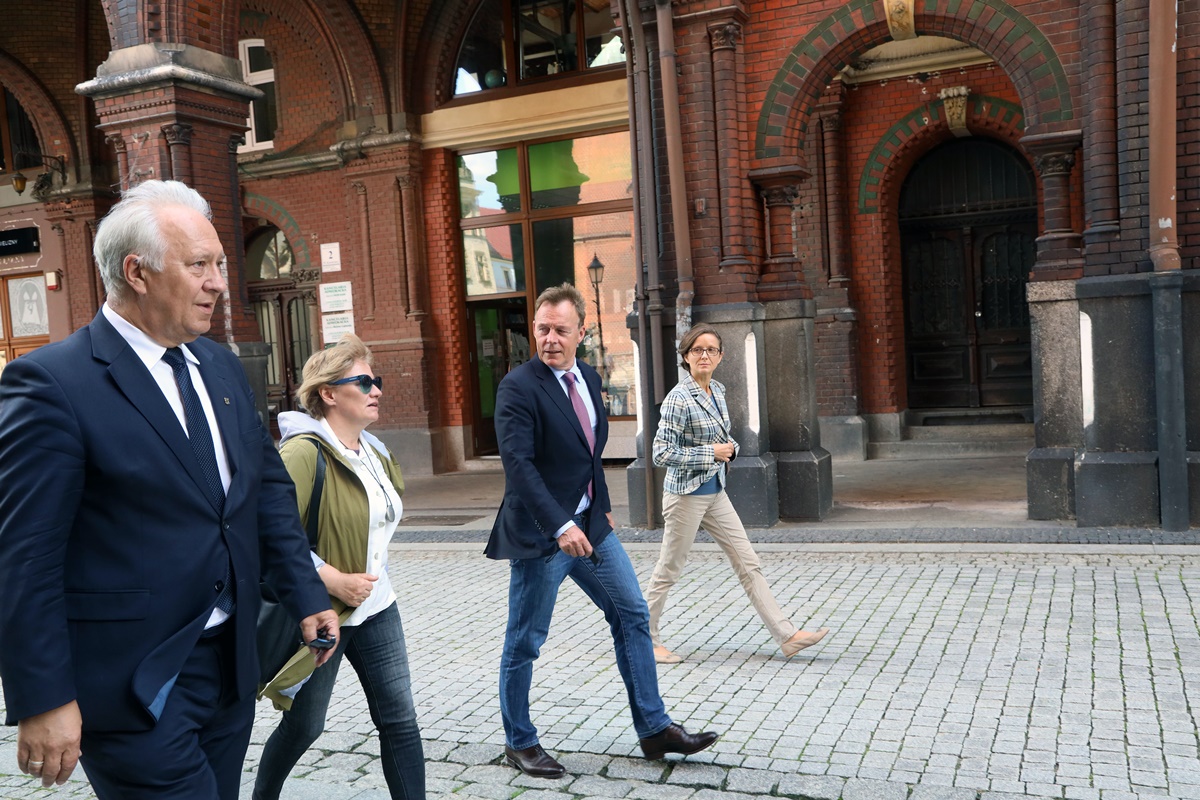 Niemieccy goście u prezydenta Legnicy Tadeusza Krzakowskiego