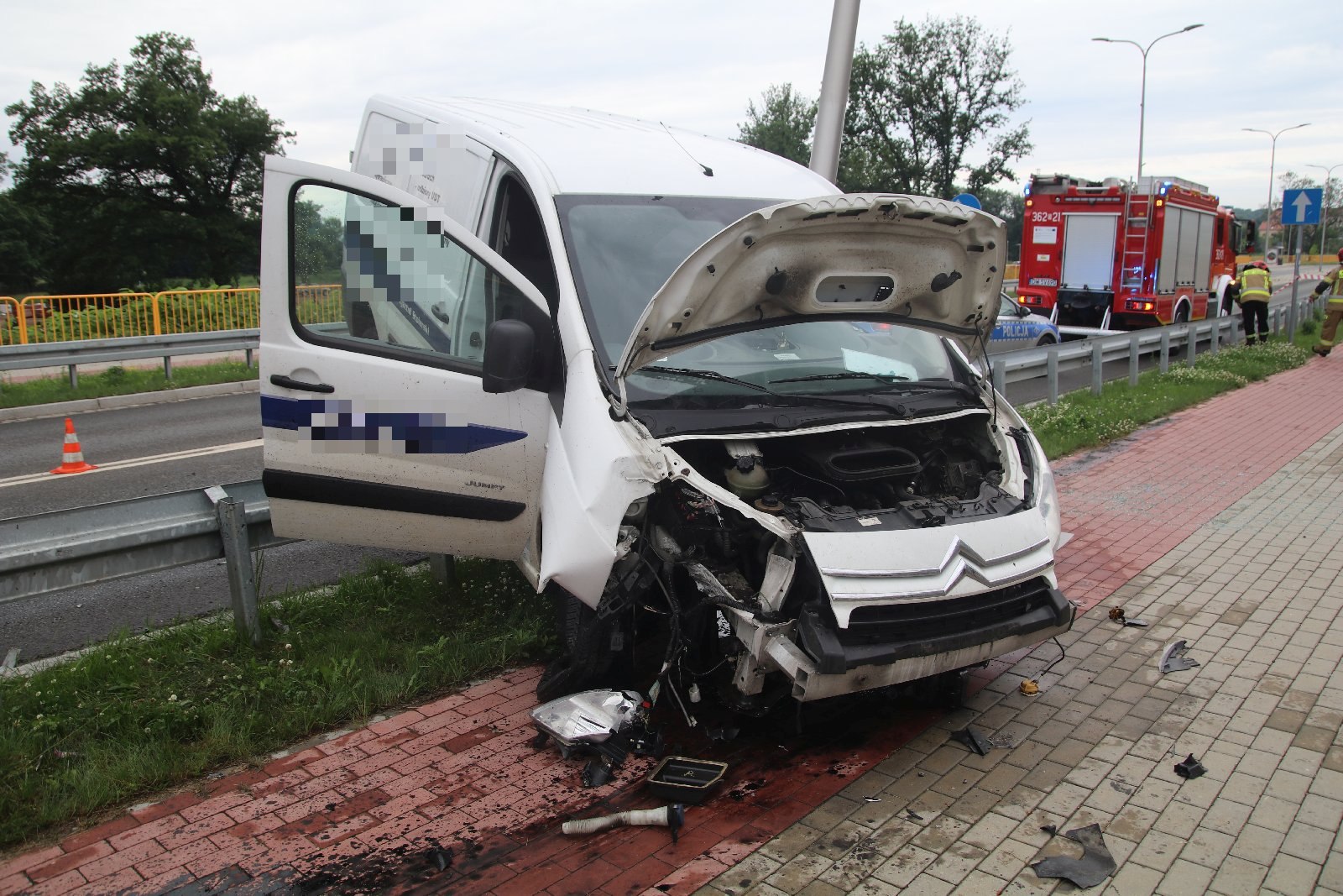 Wypadek na alei 100-lecia Odzyskania Niepodległości