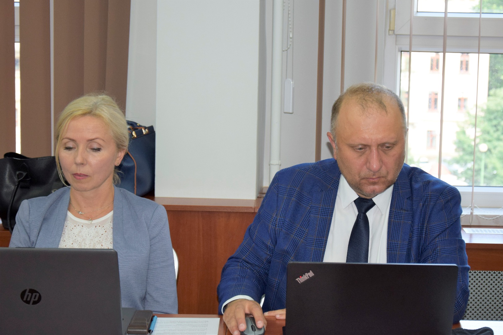 Radni powiatu obradowali z zachowaniem zasad ostrożności