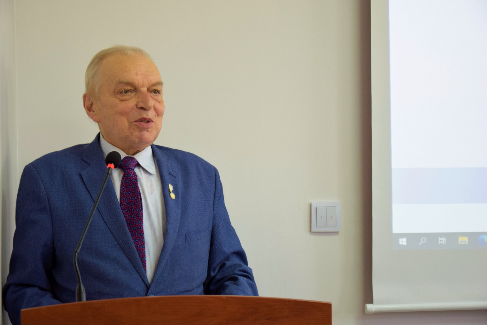 Radni powiatu obradowali z zachowaniem zasad ostrożności