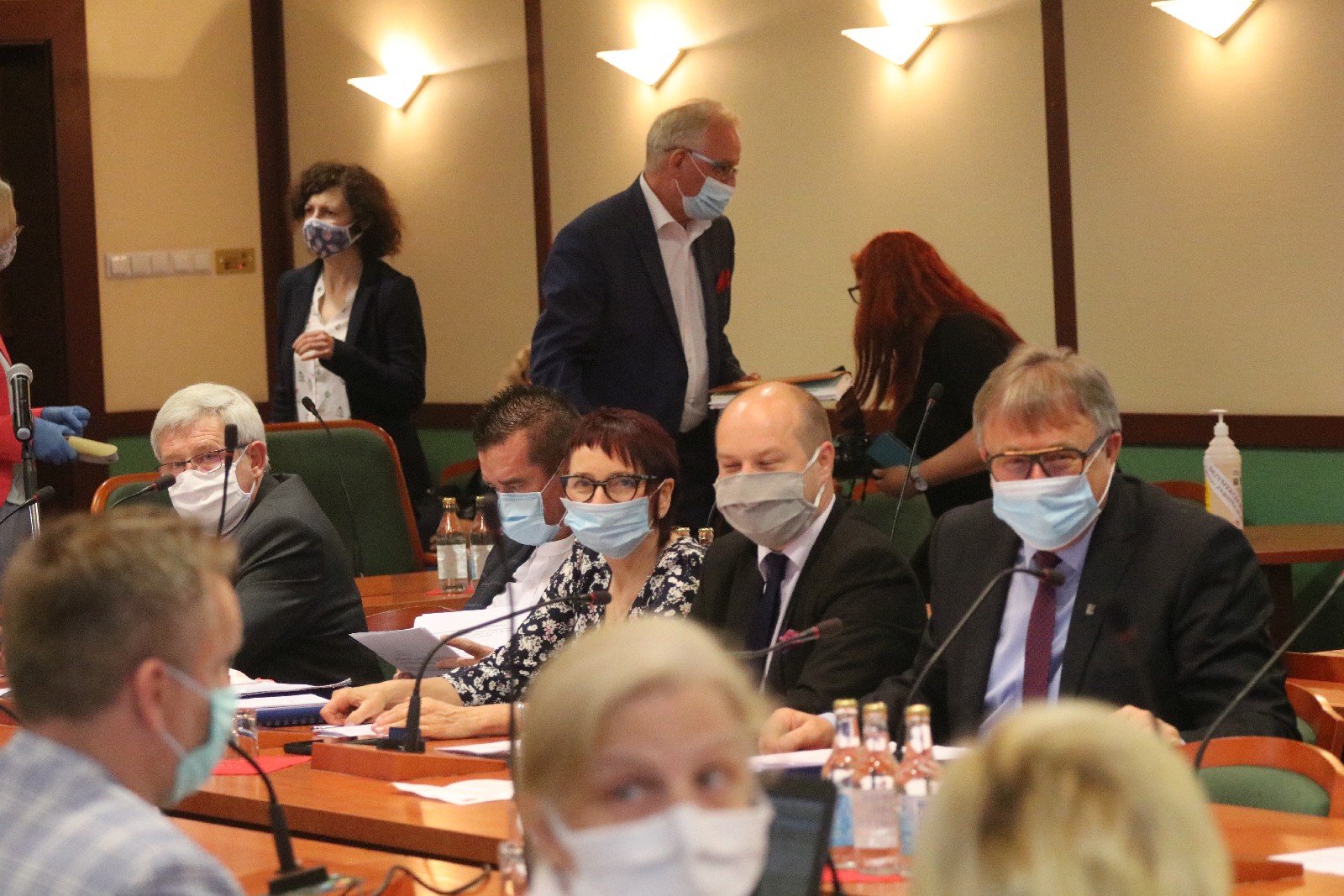 Czerwcowa sesja Rady Miejskiej Legnicy w dobie pandemii