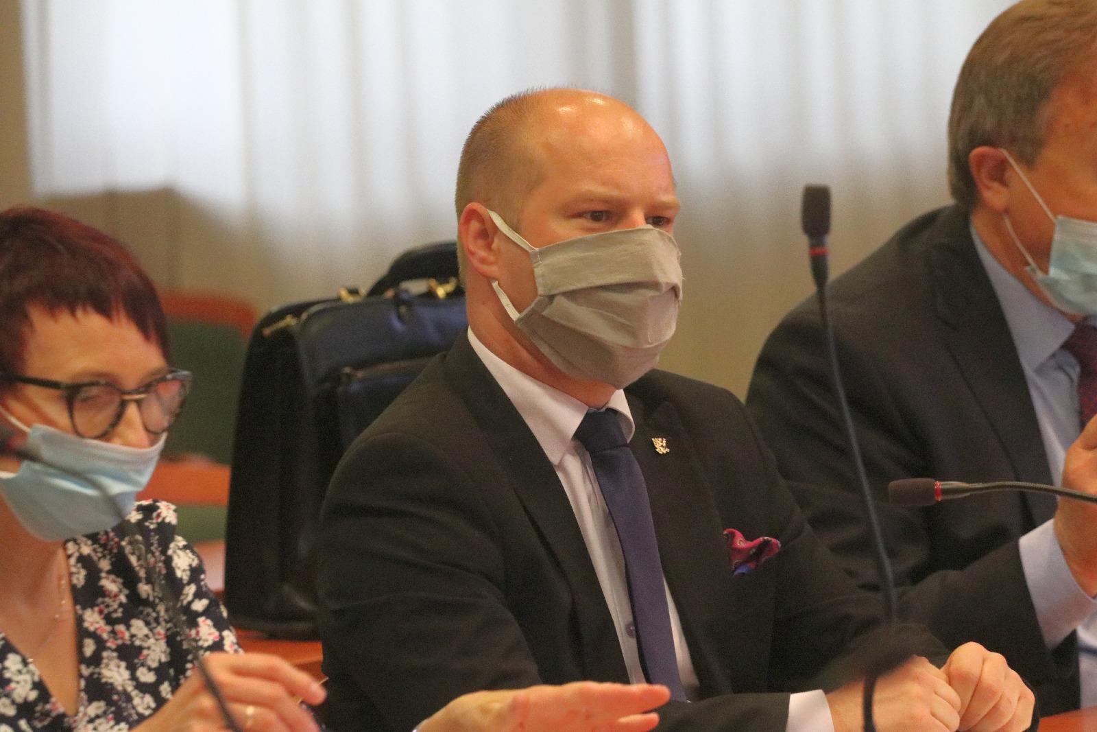 Czerwcowa sesja Rady Miejskiej Legnicy w dobie pandemii