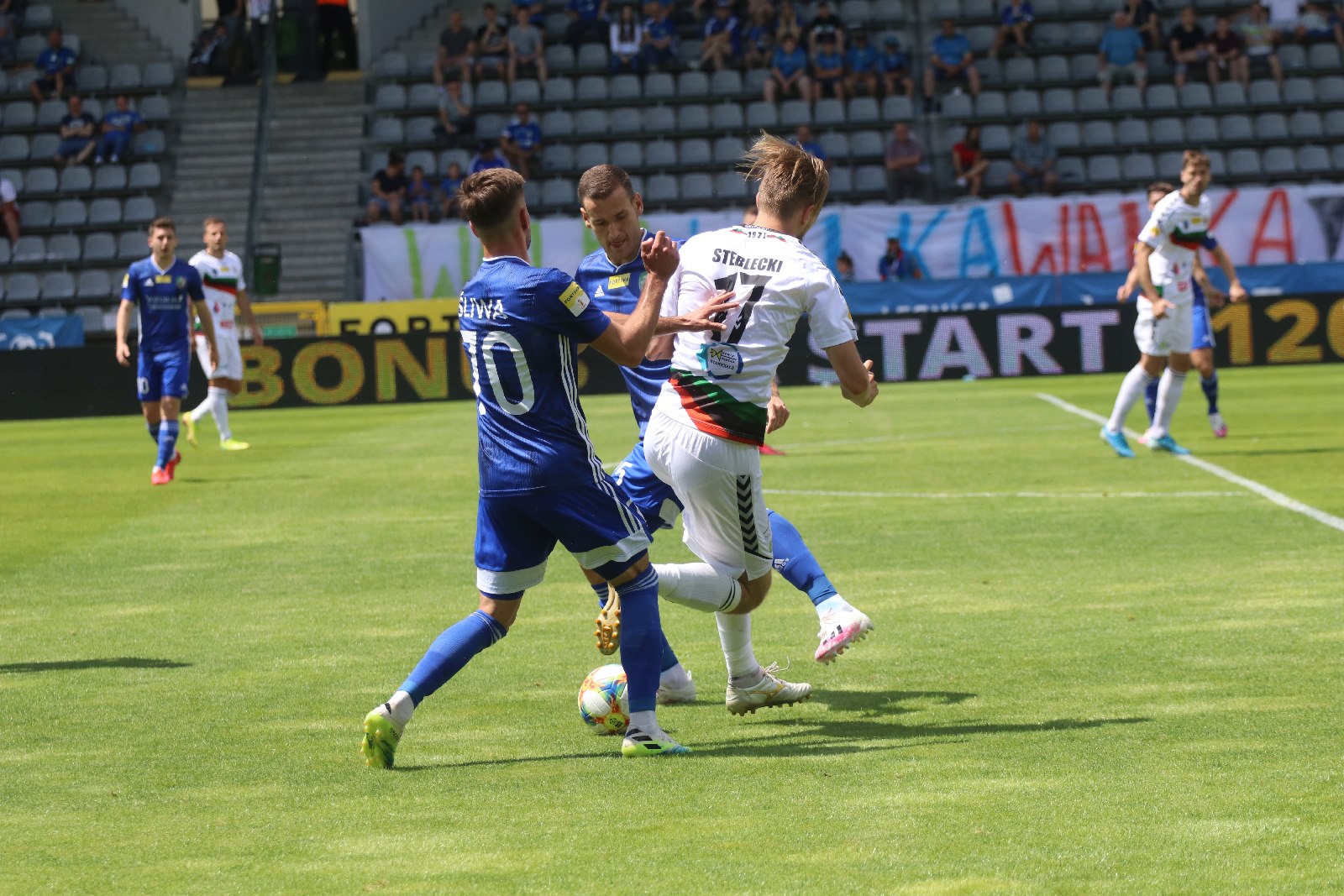Miedź Legnica zremisowała z GKS-em Tychy 2:2