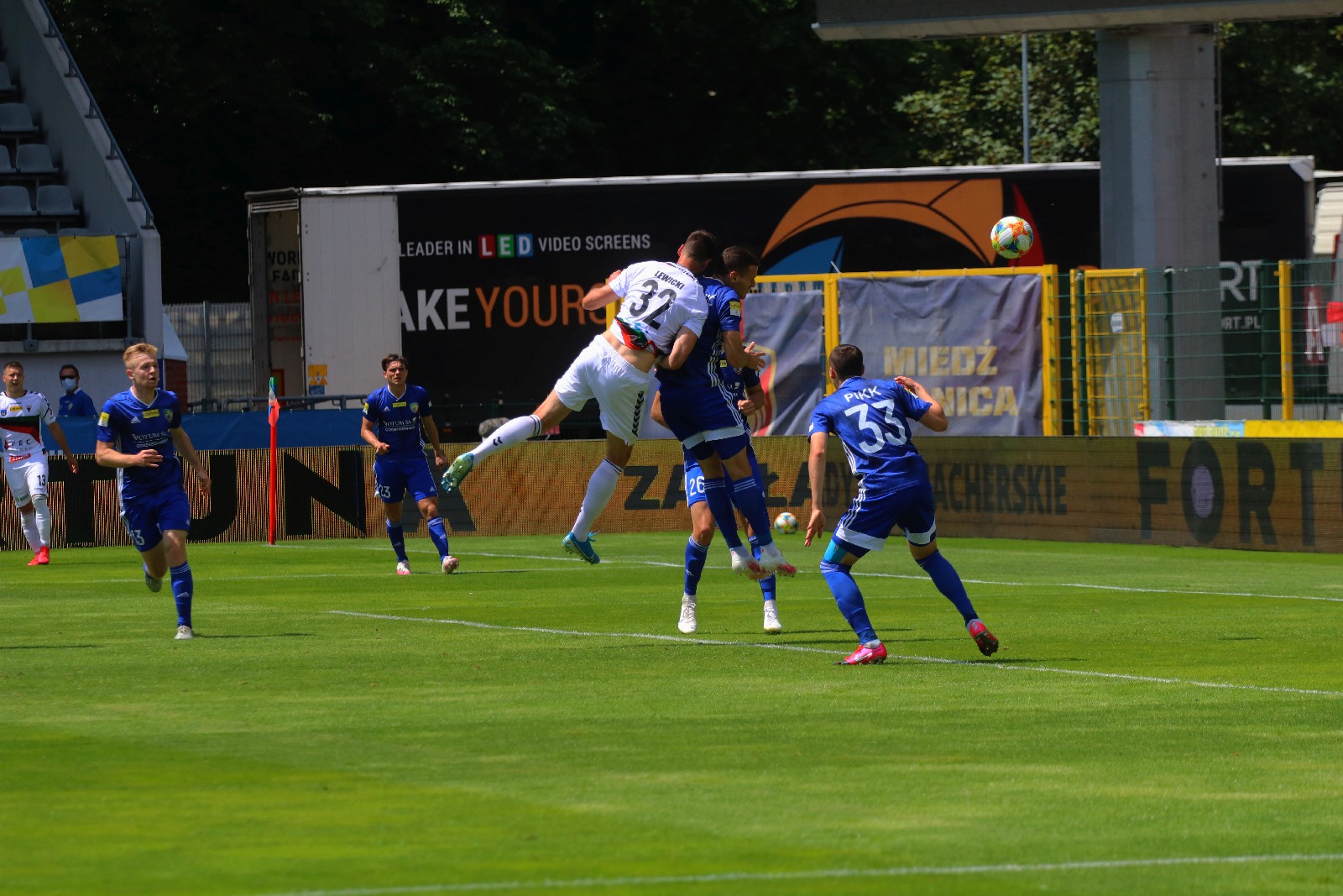 Miedź Legnica zremisowała z GKS-em Tychy 2:2