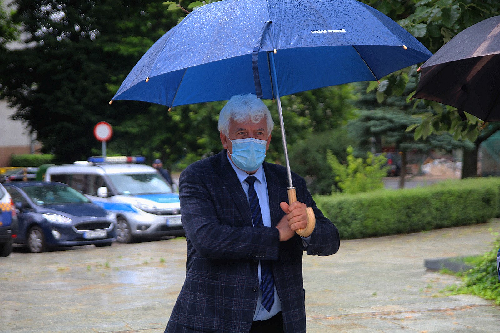 Grupa 150 osób protestowała przeciwko budowie spalarni opon
