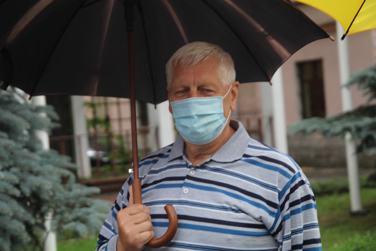 Grupa 150 osób protestowała przeciwko budowie spalarni opon