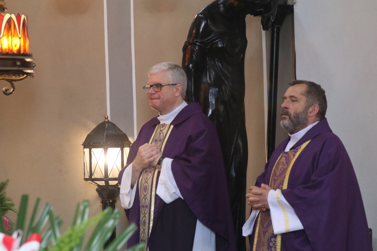 Kilkadziesiąt osób wzięło udział w pogrzebie Zygmunta Urbana