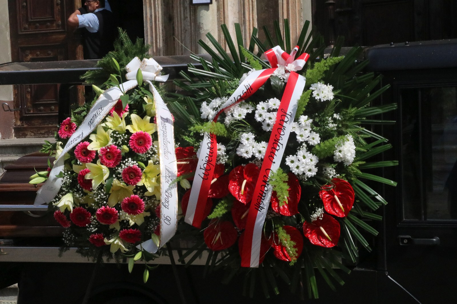 Kilkadziesiąt osób wzięło udział w pogrzebie Zygmunta Urbana