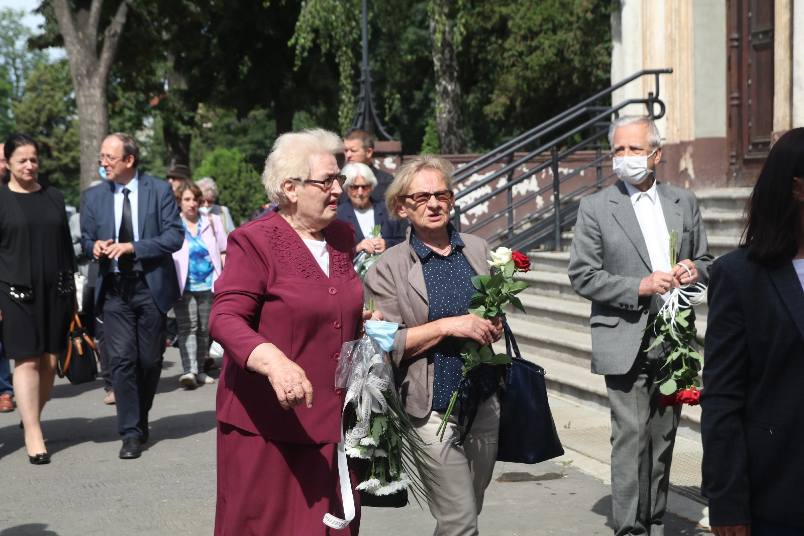 Kilkadziesiąt osób wzięło udział w pogrzebie Zygmunta Urbana
