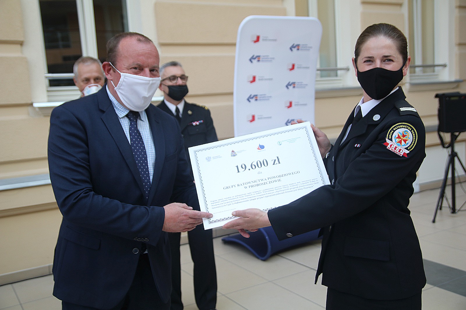 Wręczenie promes dla Ochotniczych Straży Pożarnych