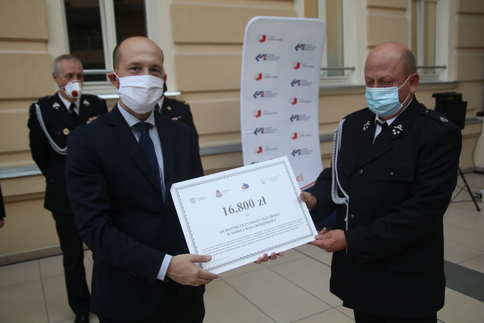 Wręczenie promes dla Ochotniczych Straży Pożarnych