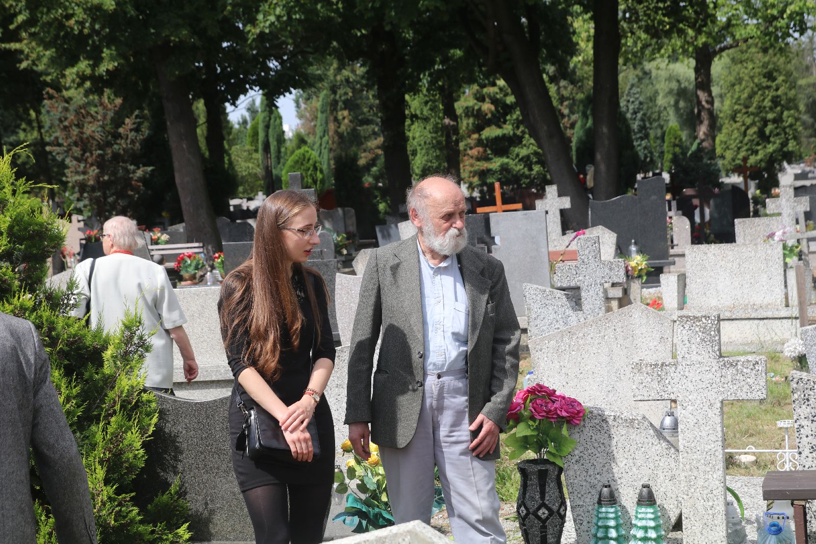 Kilkadziesiąt osób wzięło udział w pogrzebie Zygmunta Urbana