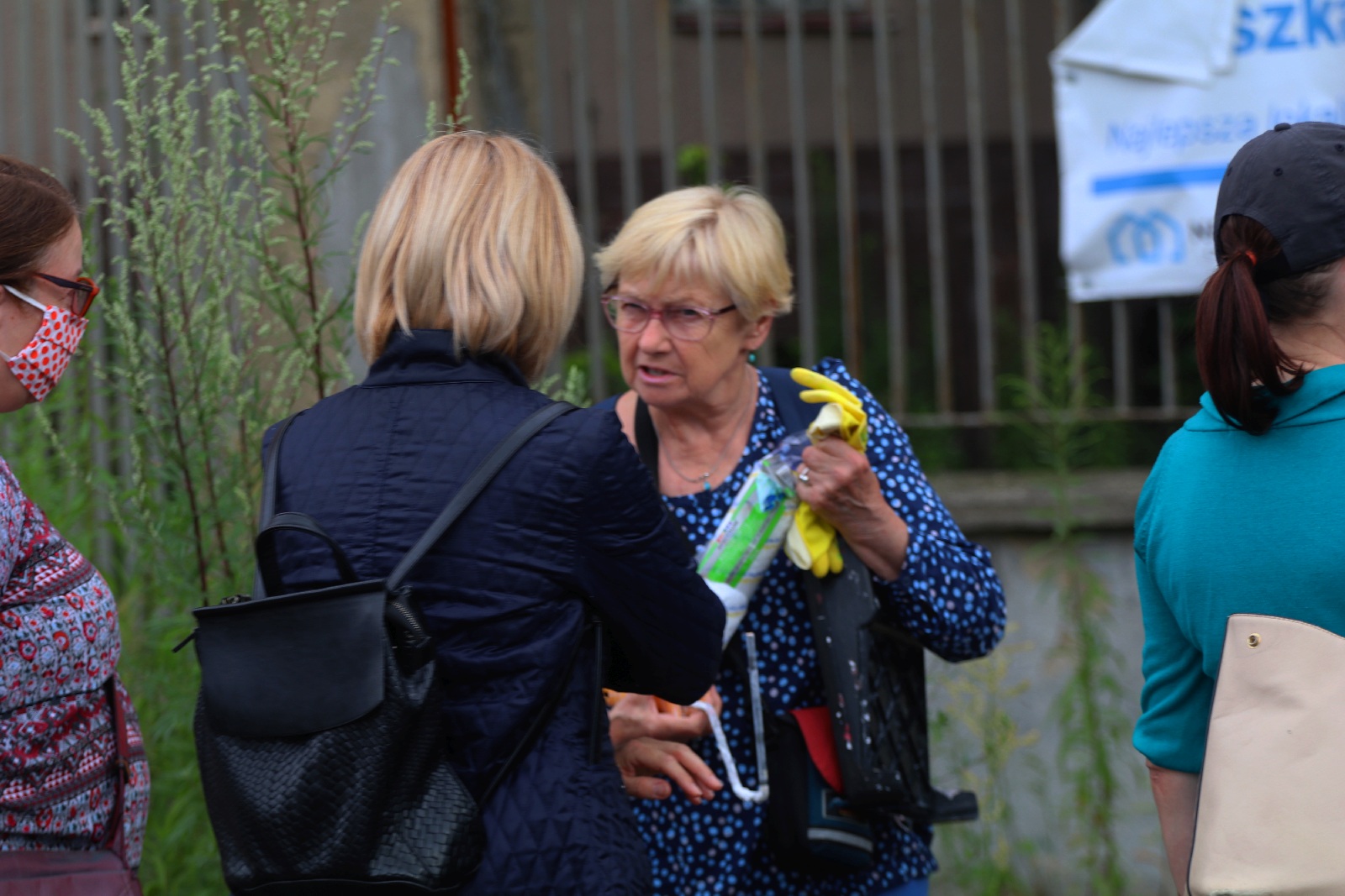 Pędzlami i farbą walczyli z mową nienawiści