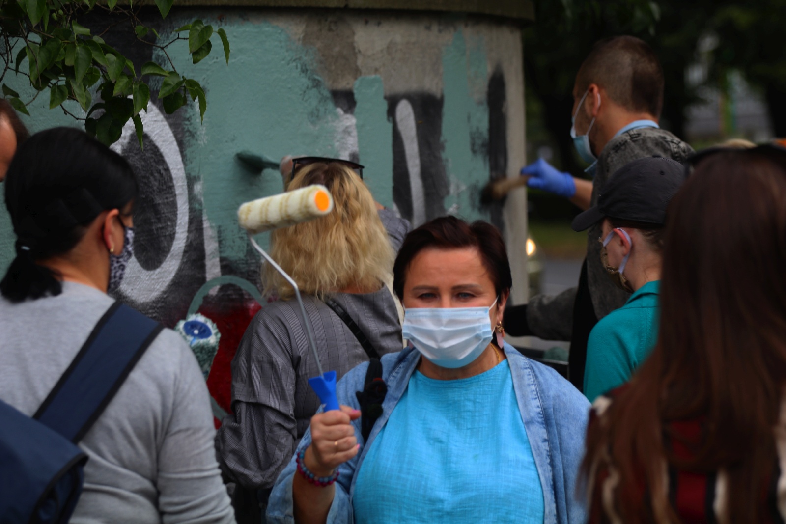 Pędzlami i farbą walczyli z mową nienawiści