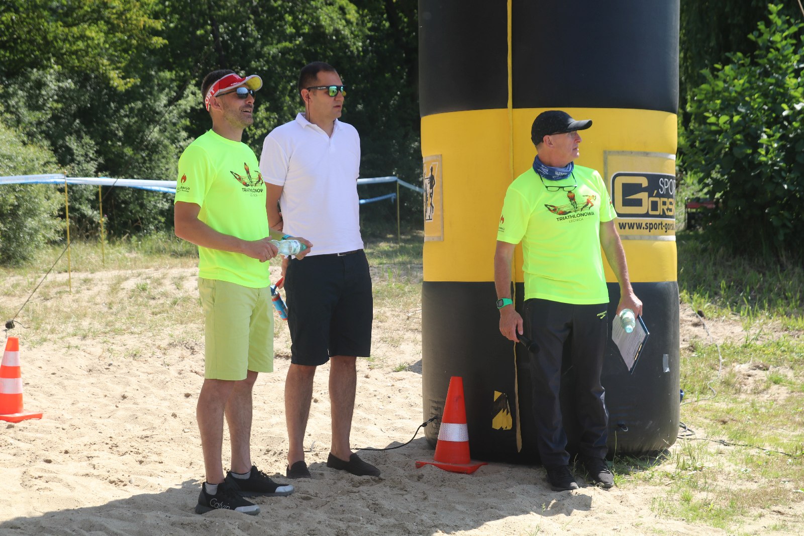 Zawody w Jezierzanach ,,Triathlon droga do sukcesu”
