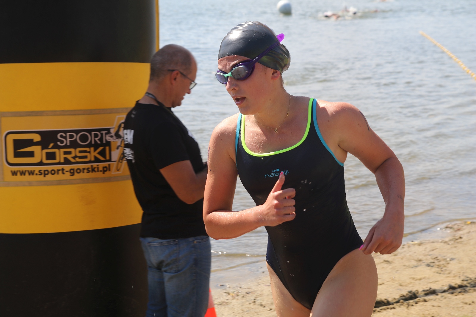 Zawody w Jezierzanach ,,Triathlon droga do sukcesu”
