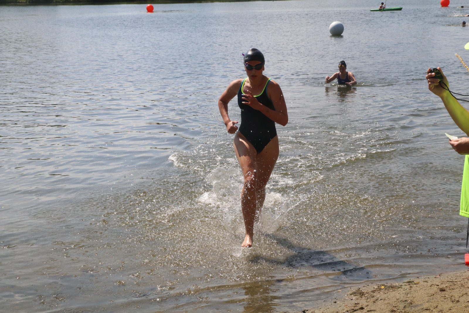 Zawody w Jezierzanach ,,Triathlon droga do sukcesu”
