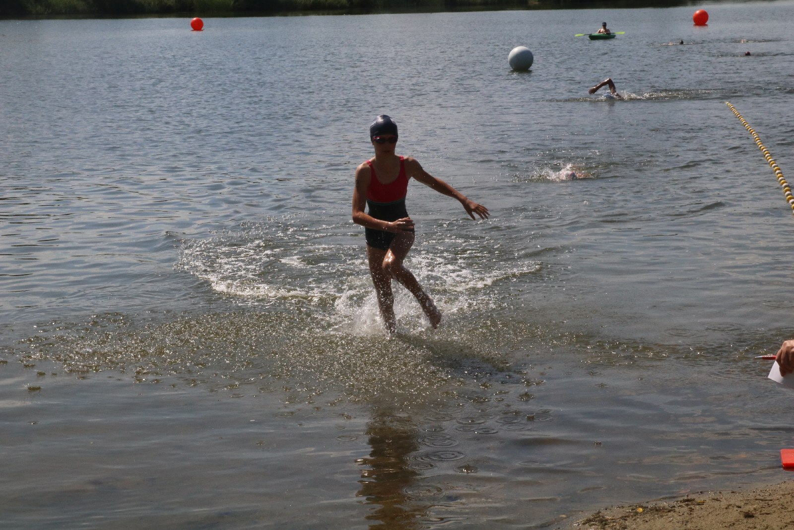 Zawody w Jezierzanach ,,Triathlon droga do sukcesu”

