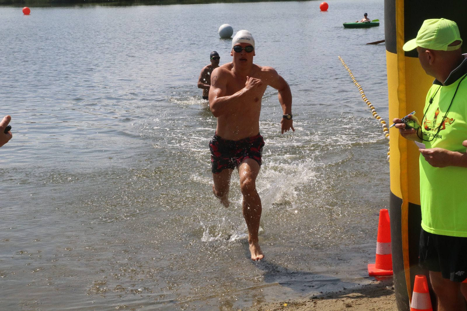 Zawody w Jezierzanach ,,Triathlon droga do sukcesu”
