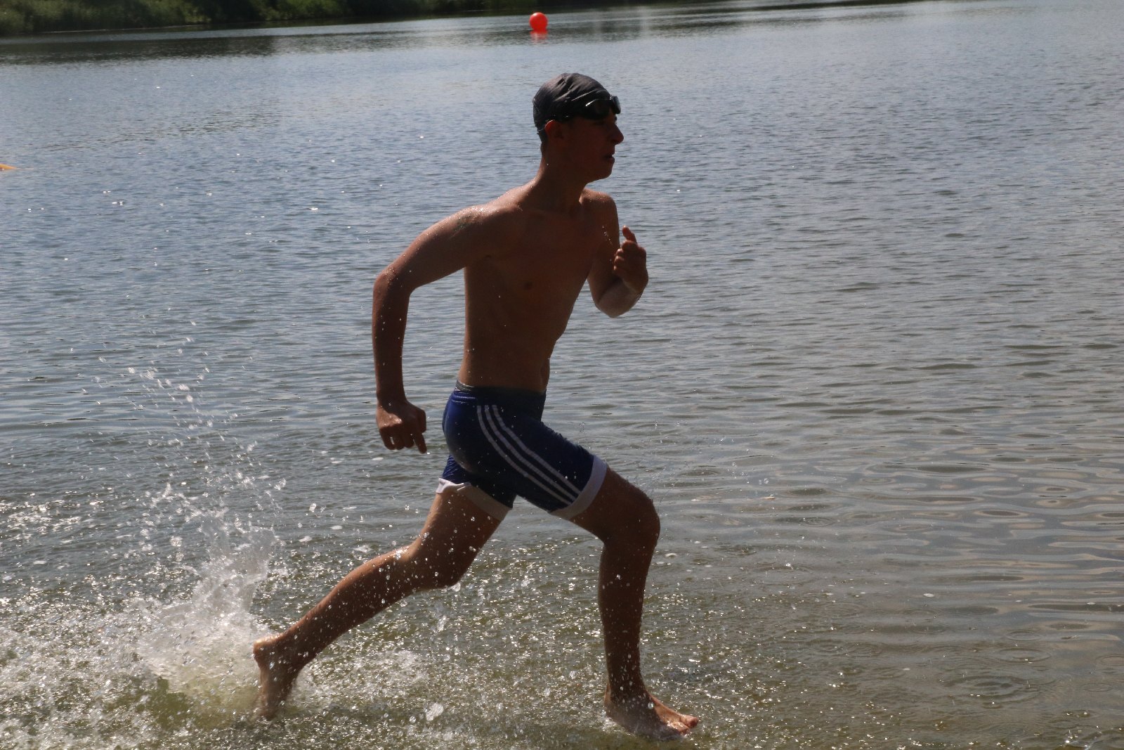 Zawody w Jezierzanach ,,Triathlon droga do sukcesu”
