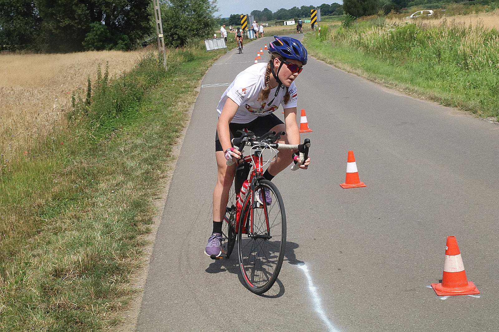 Zawody w Jezierzanach ,,Triathlon droga do sukcesu”
