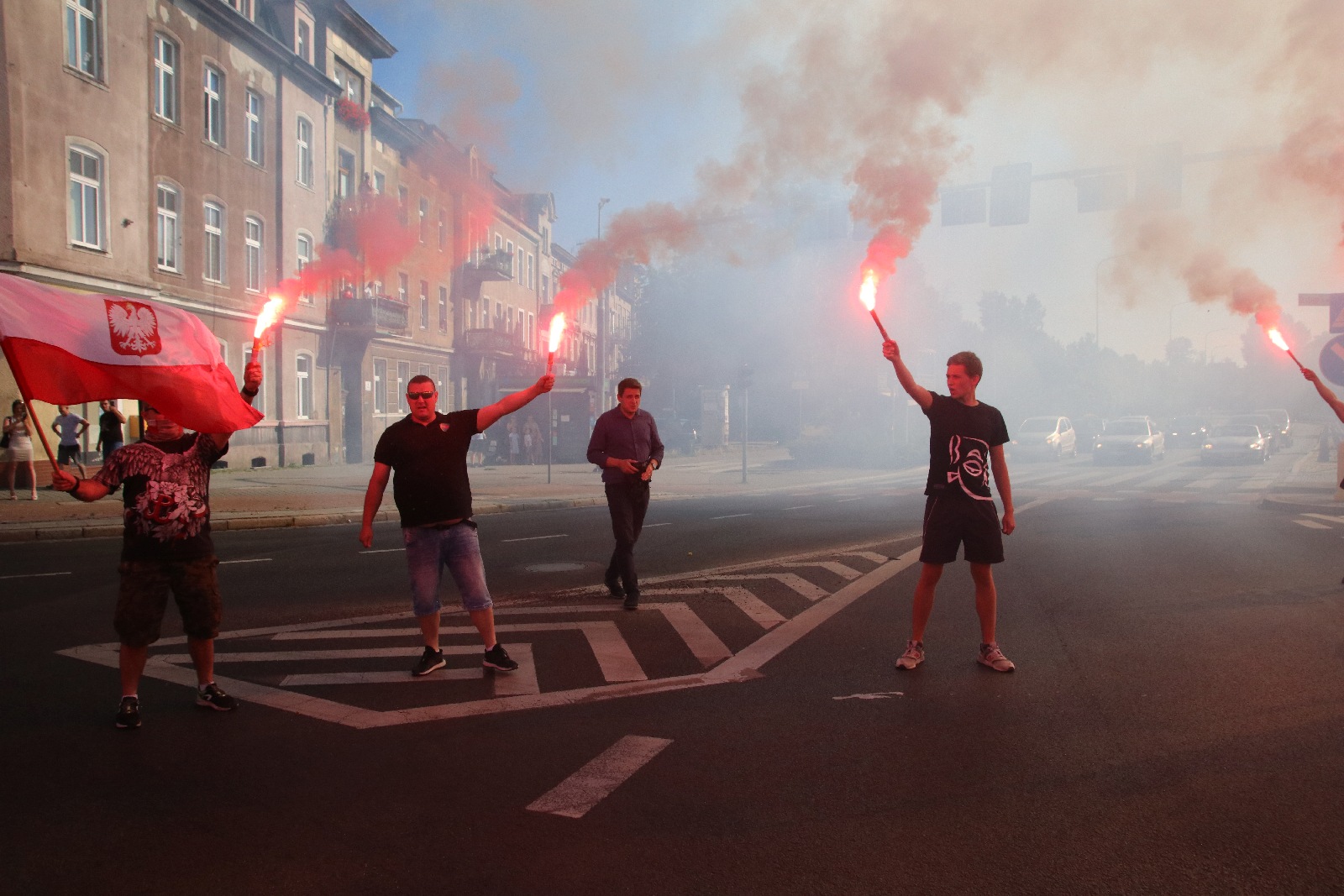Zablokowali ruch na placu Wilsona aby oddać hołd powstańcom