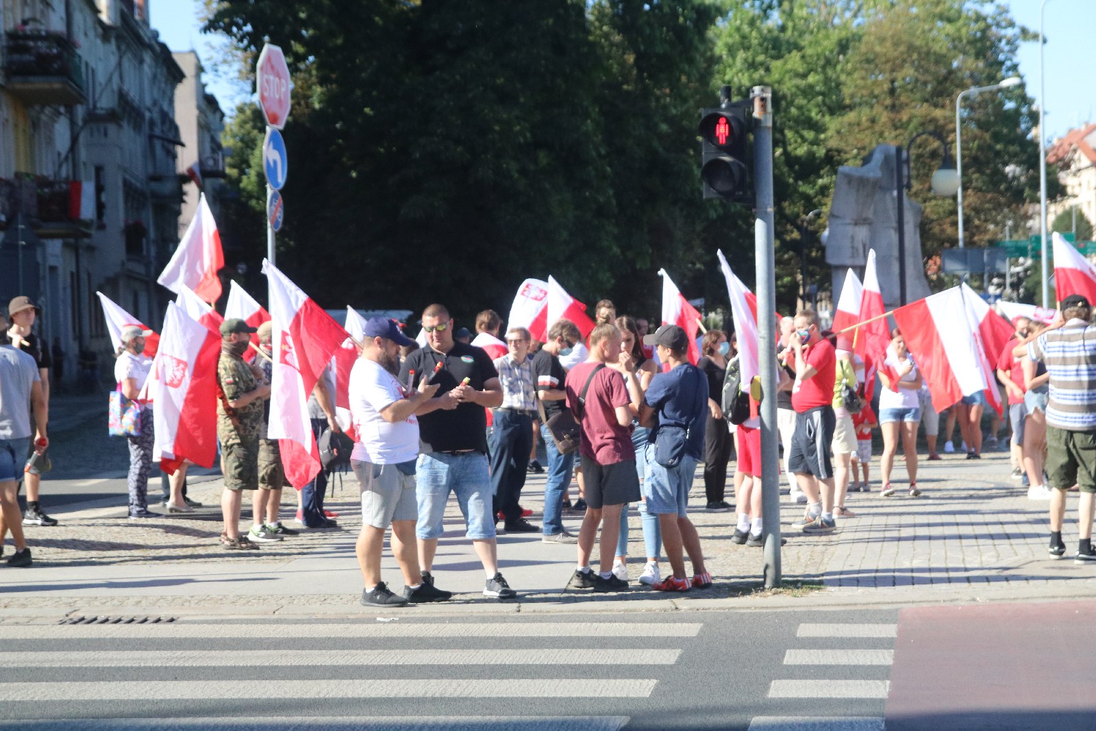 Zablokowali ruch na placu Wilsona aby oddać hołd powstańcom