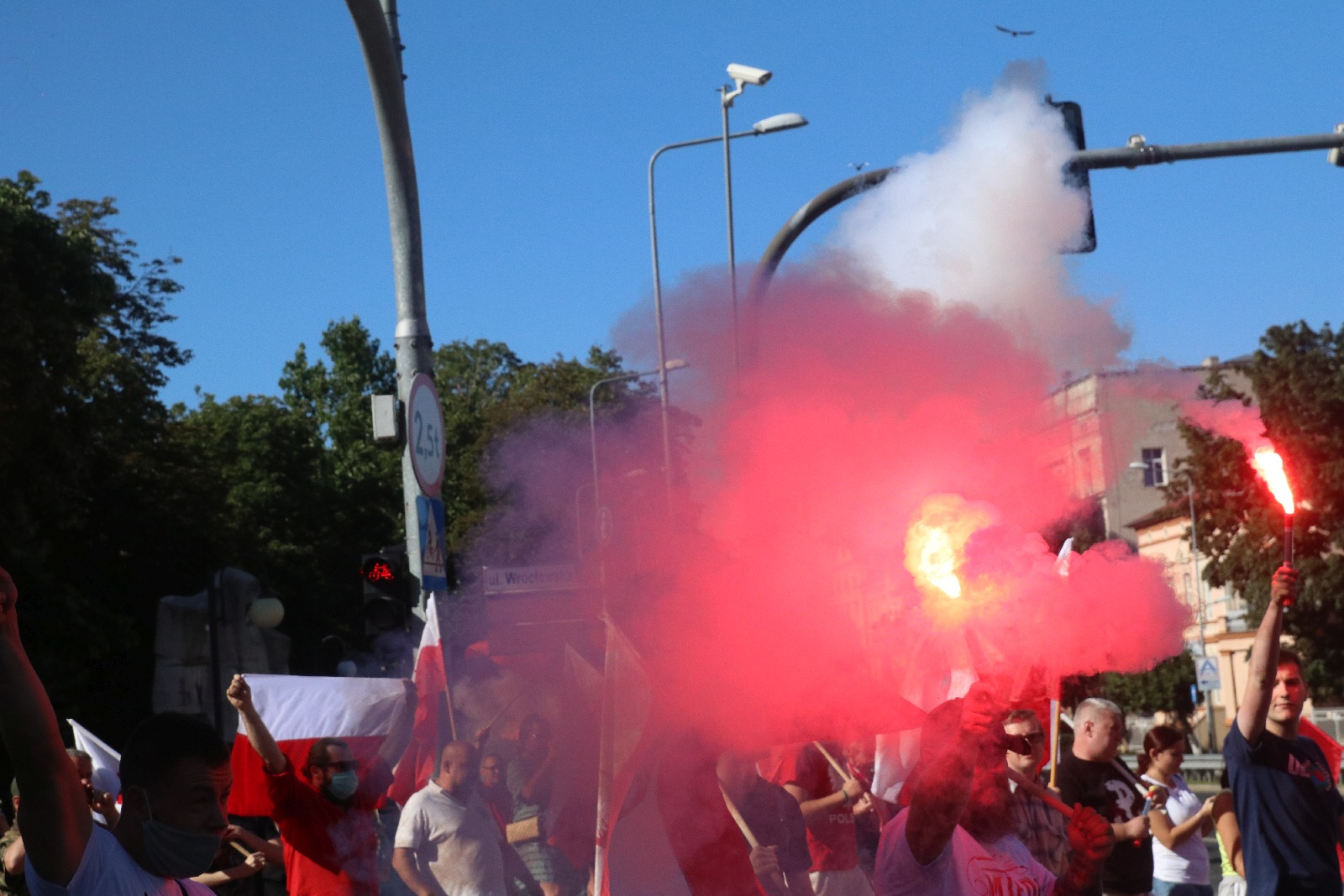 Zablokowali ruch na placu Wilsona aby oddać hołd powstańcom
