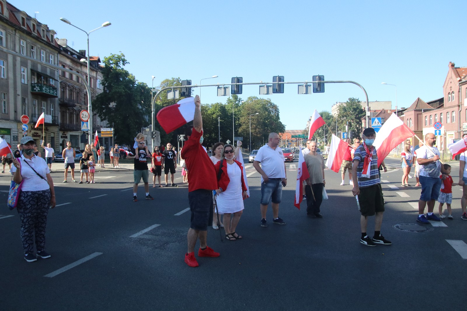 Zablokowali ruch na placu Wilsona aby oddać hołd powstańcom
