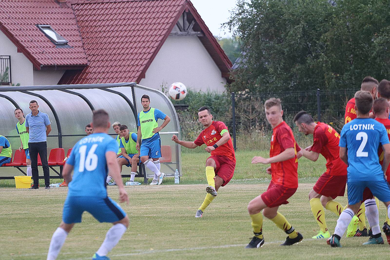 Udana inauguracja. KS Legnickie Pole wygrał z Lotnikiem