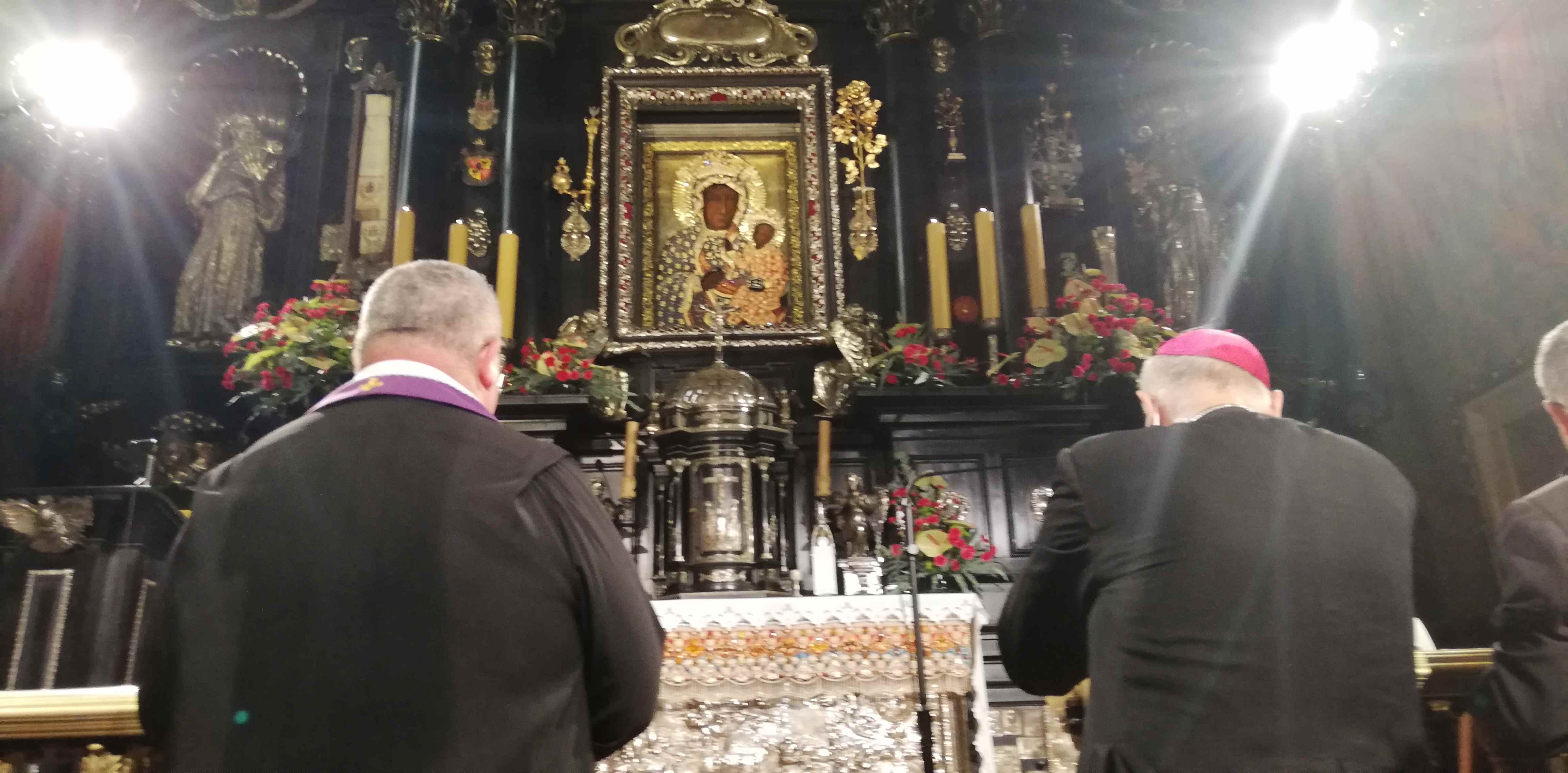 W piątek zakończyła się sztafetowa pielgrzymka na Jasną Górę
