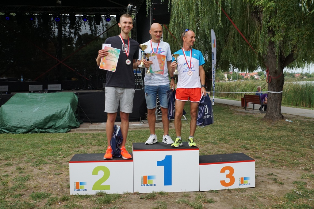 Kunicki Bieg Reggae. Ścigali się wokół jeziora