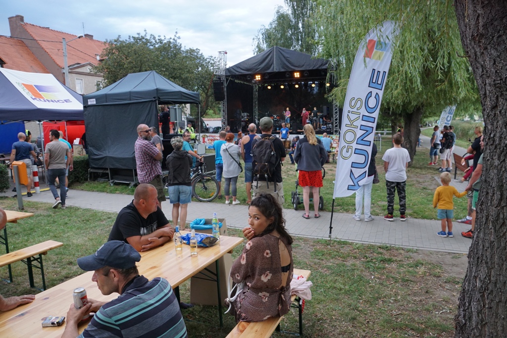 Zielony Groszek i Jemiayka w rytmach muzyki słońca