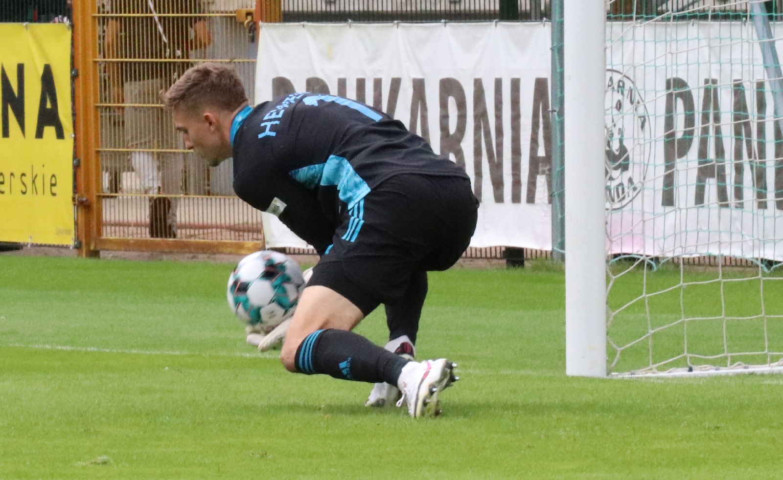Miedź Legnica wygrała z Sandecją Nowy Sącz             
