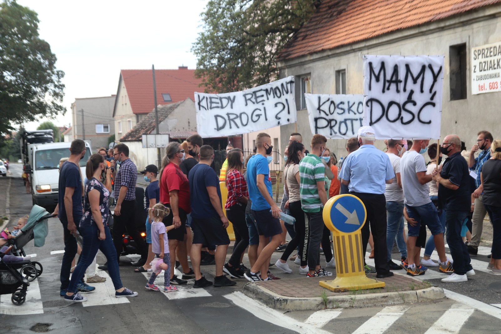 Mieszkańcy Koskowic blokowali drogę powiatową