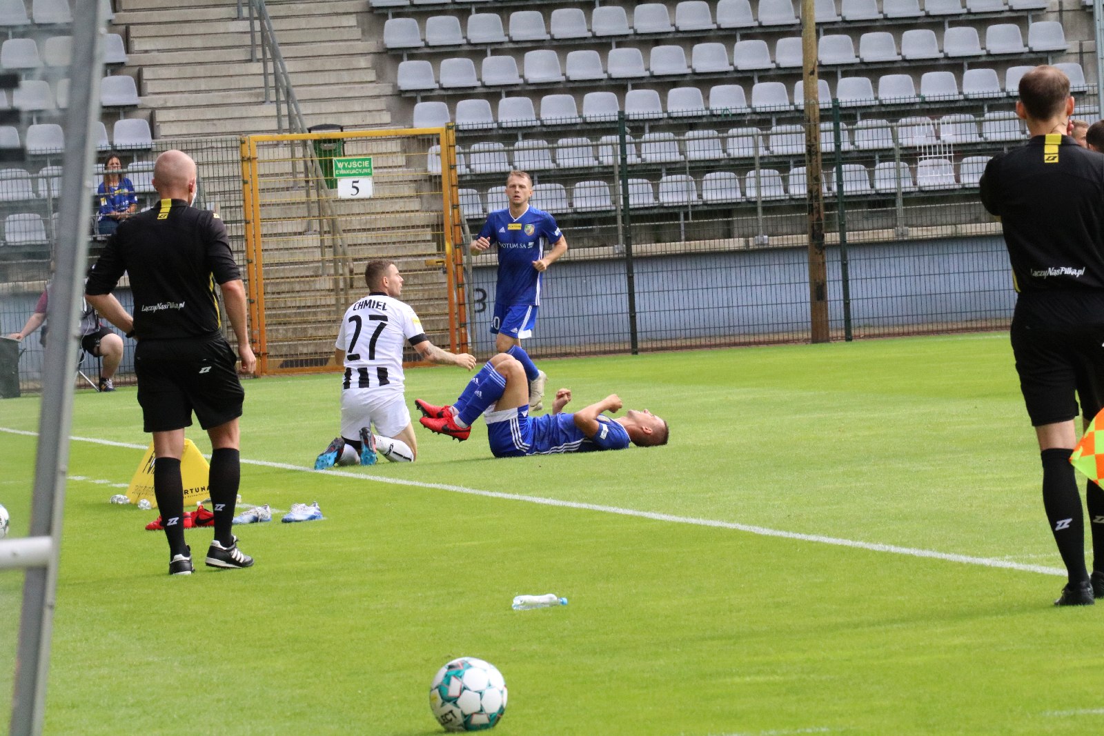 Miedź Legnica wygrała z Sandecją Nowy Sącz             
