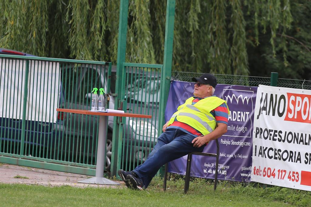 Domowa porażka beniaminka. Kuźnia Jawor wygrała z Mewą