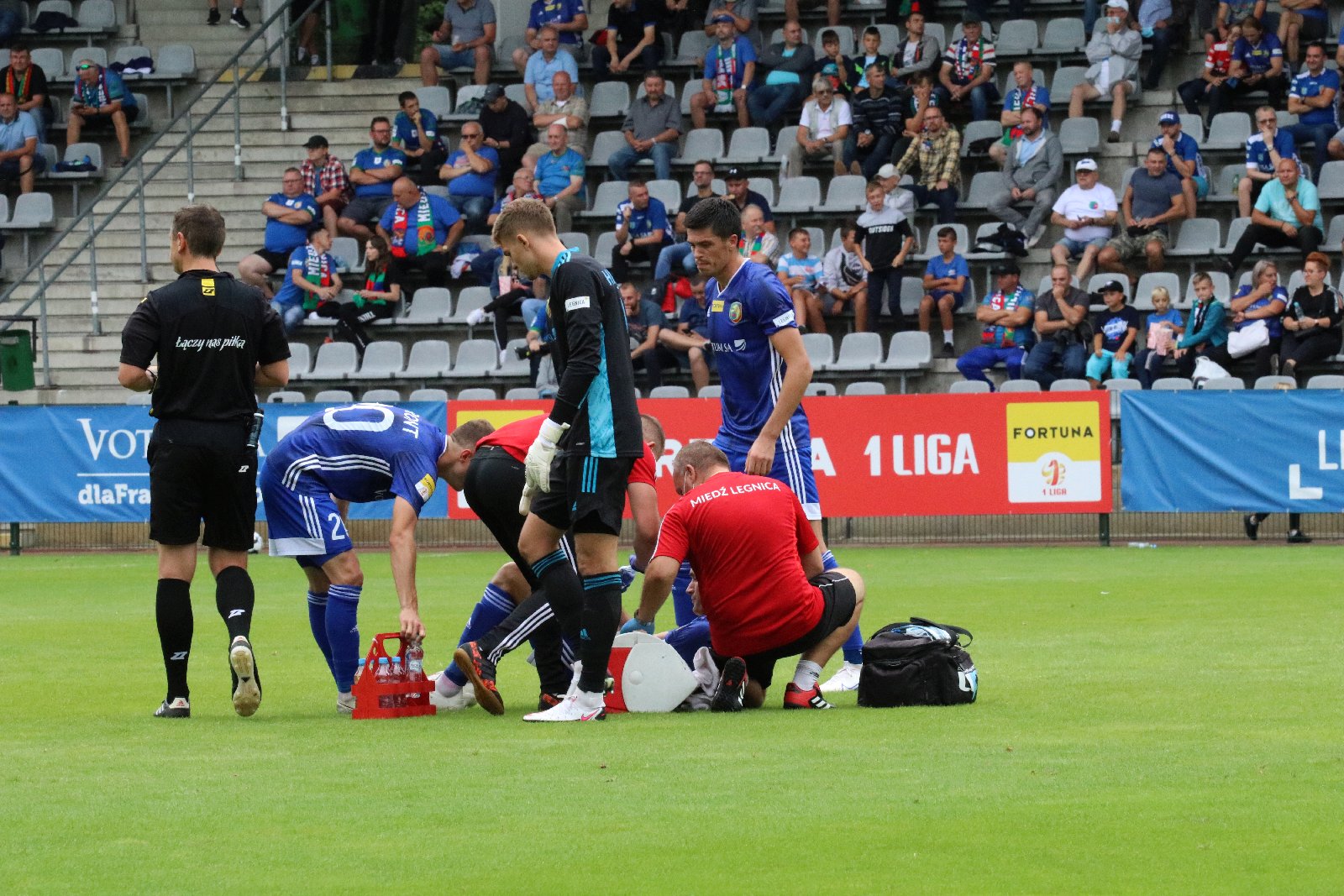 Miedź Legnica wygrała z Sandecją Nowy Sącz             
