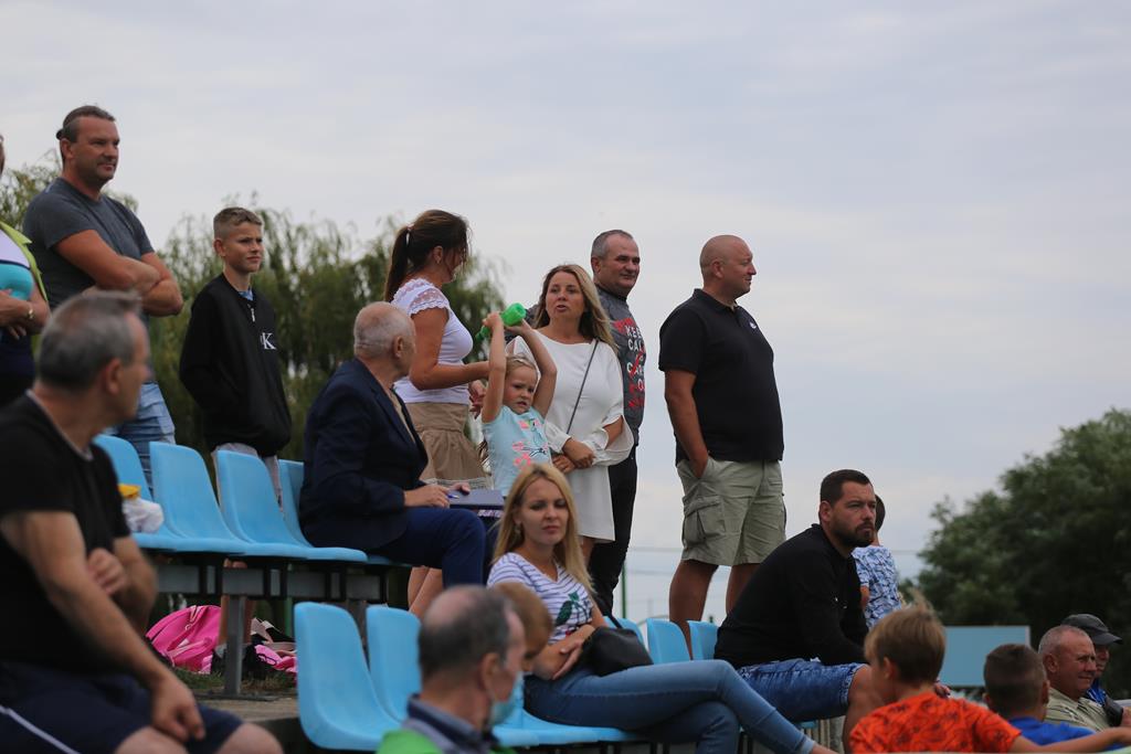 Domowa porażka beniaminka. Kuźnia Jawor wygrała z Mewą