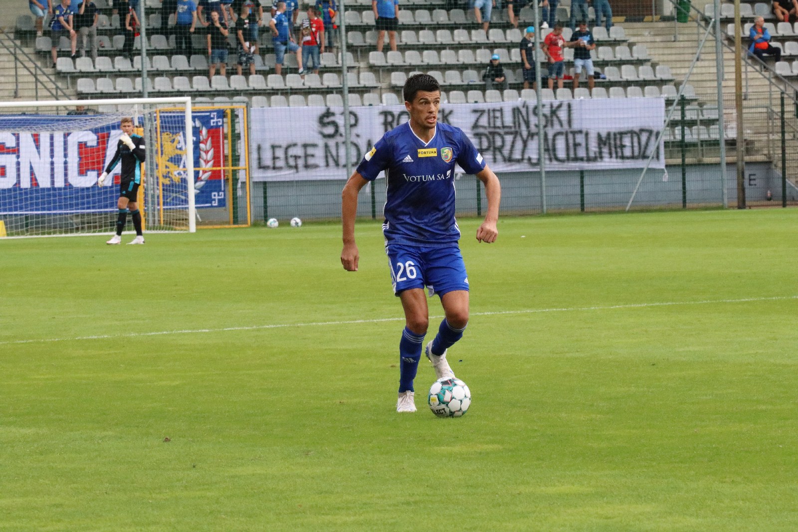 Miedź Legnica wygrała z Sandecją Nowy Sącz             
