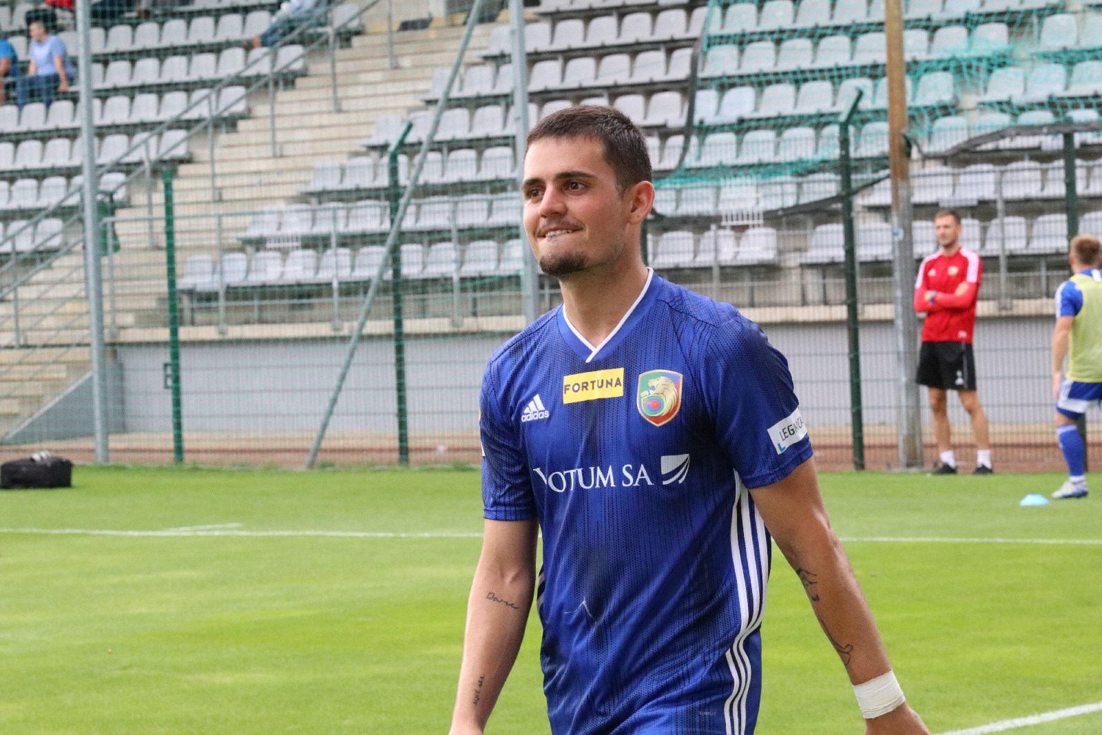 Miedź Legnica wygrała z Sandecją Nowy Sącz             
