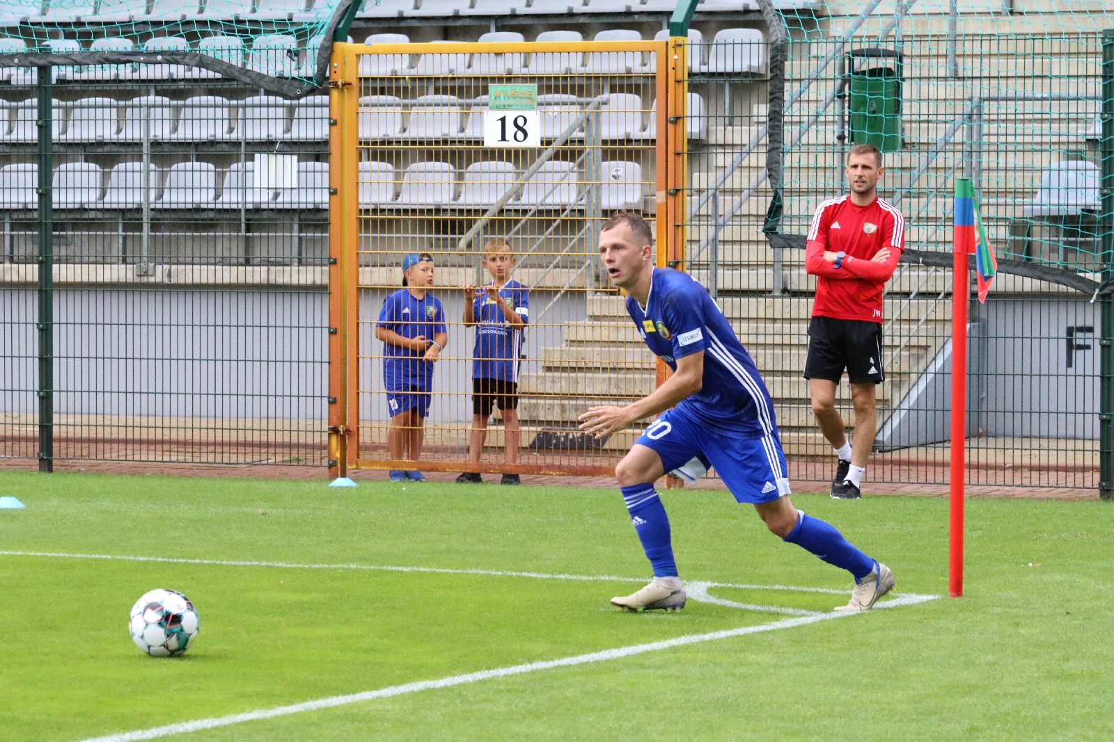 Miedź Legnica wygrała z Sandecją Nowy Sącz             
