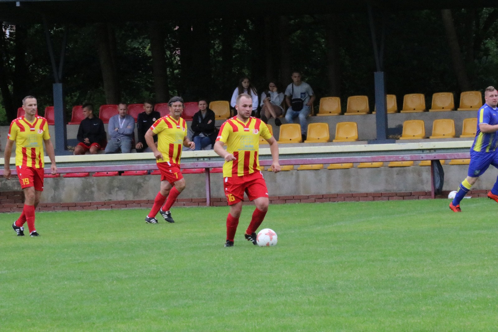 Polder-a Damiano nie przeciwstawił się rezerwom Iskry Kochlice