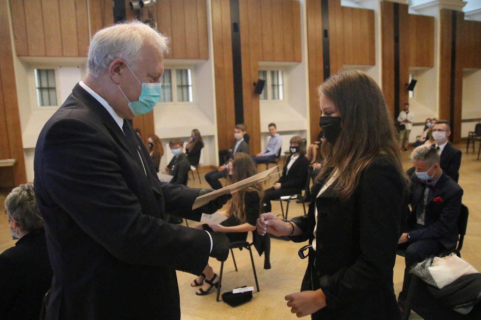 Uroczystość wręczenia stypendiów prezydenta Legnicy