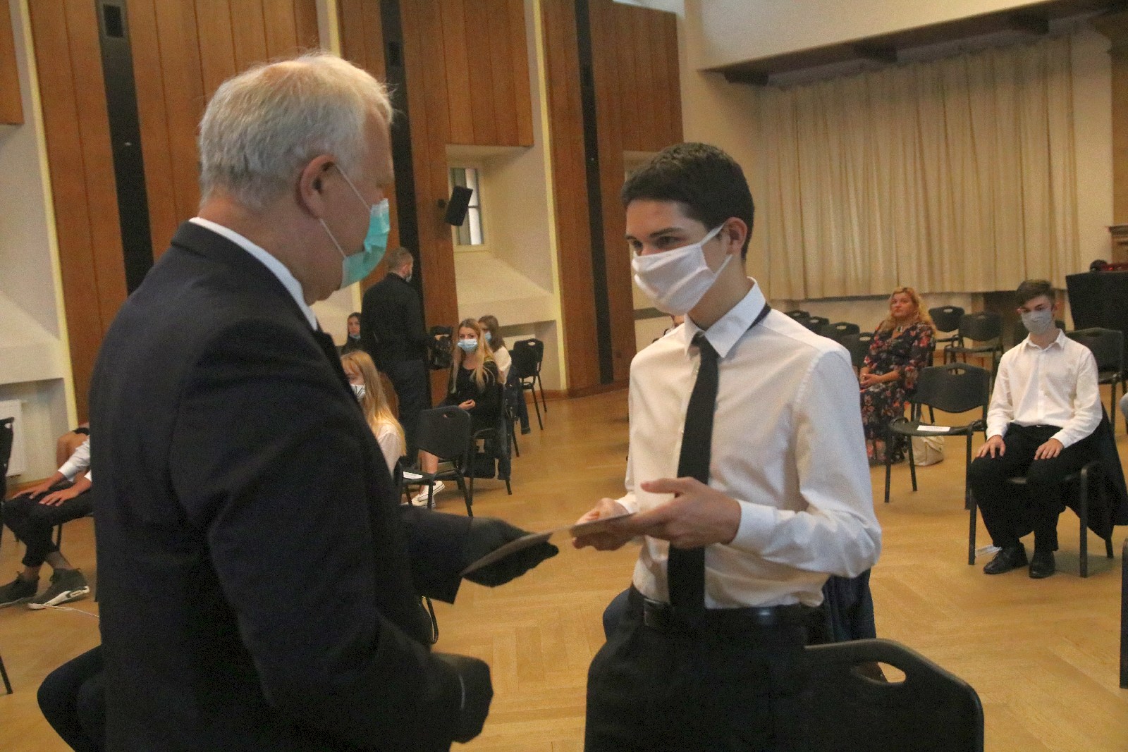 Uroczystość wręczenia stypendiów prezydenta Legnicy