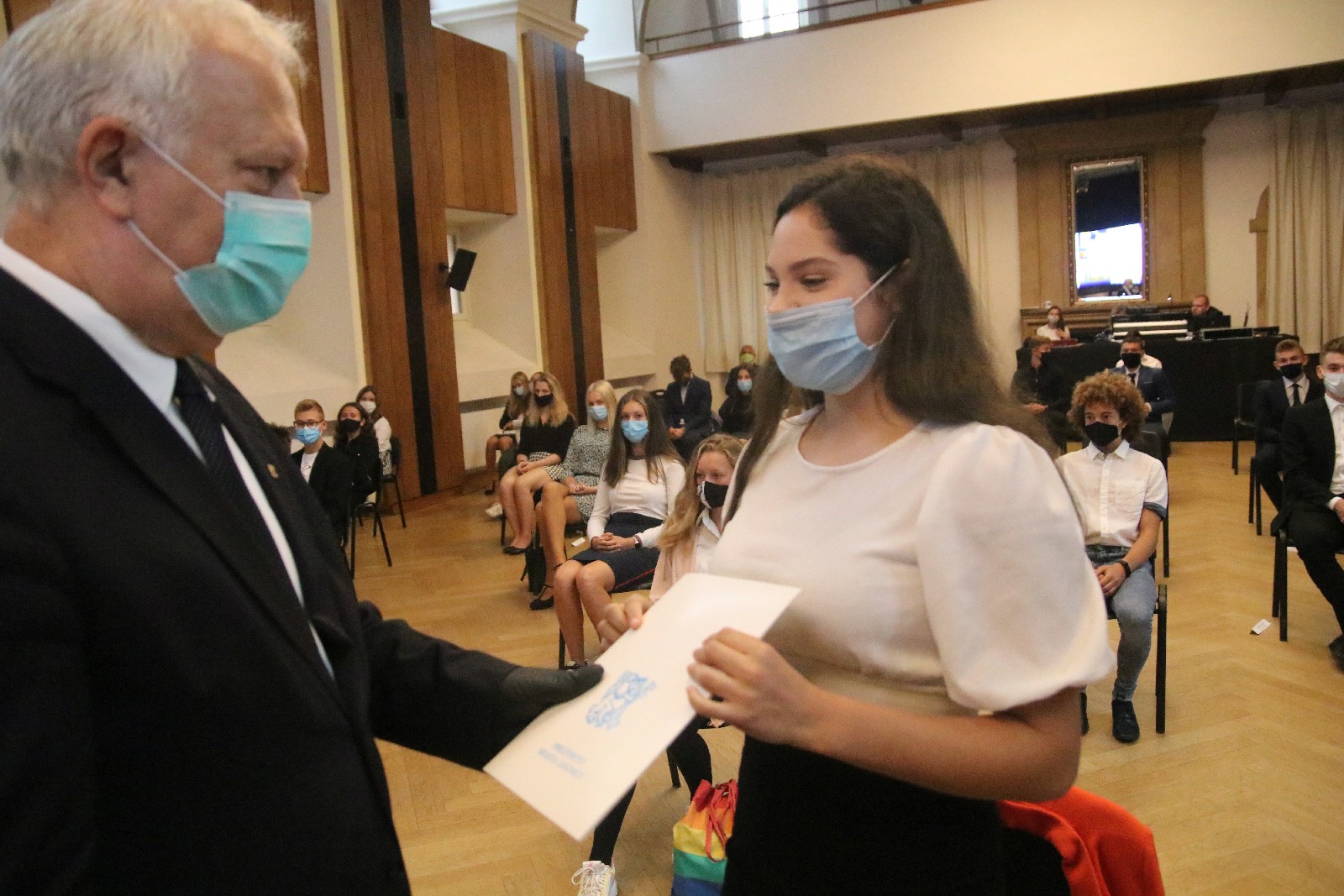 Uroczystość wręczenia stypendiów prezydenta Legnicy