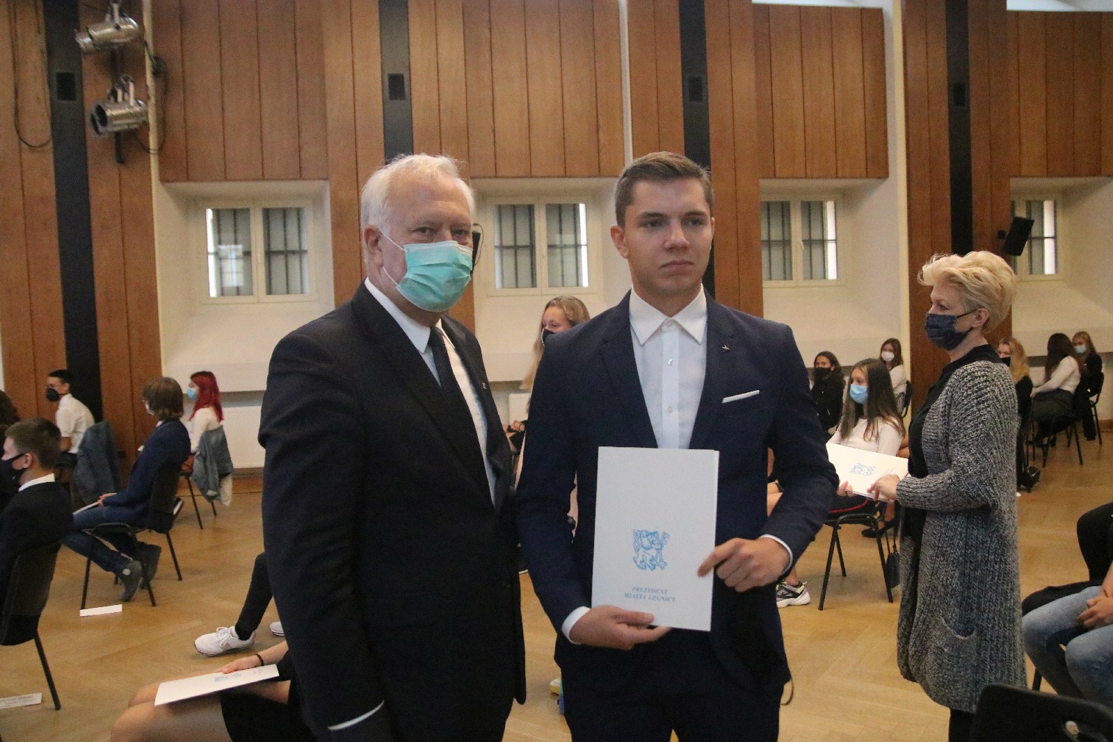 Uroczystość wręczenia stypendiów prezydenta Legnicy