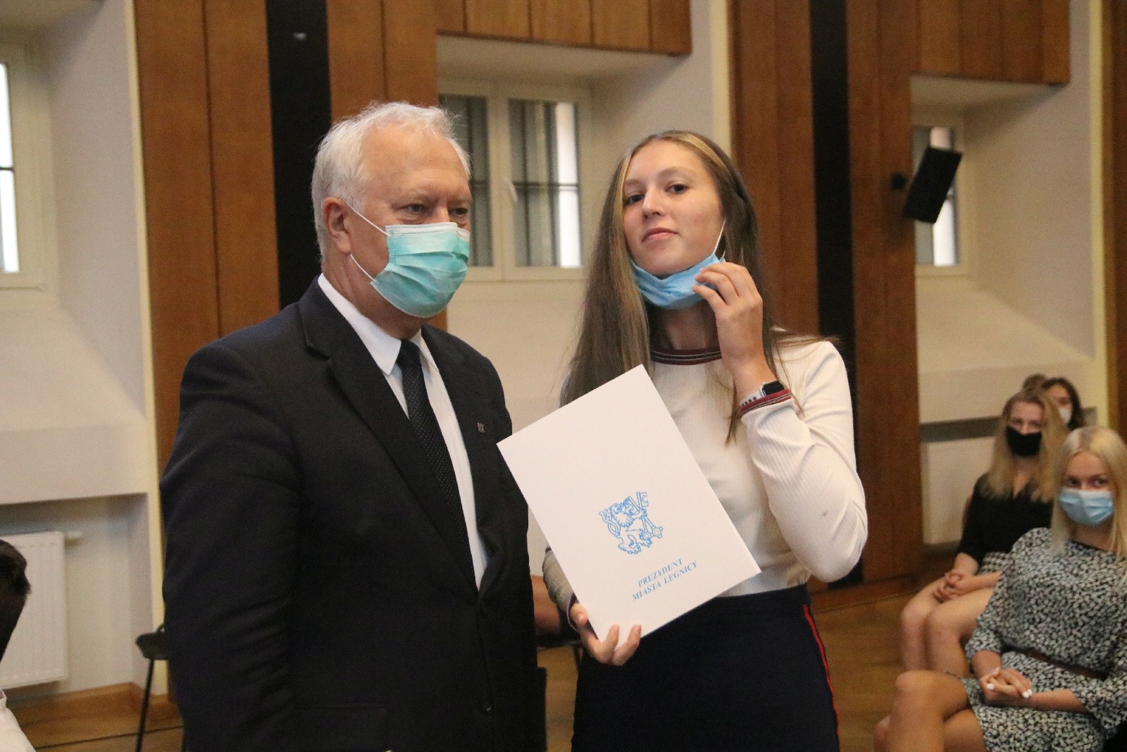 Uroczystość wręczenia stypendiów prezydenta Legnicy