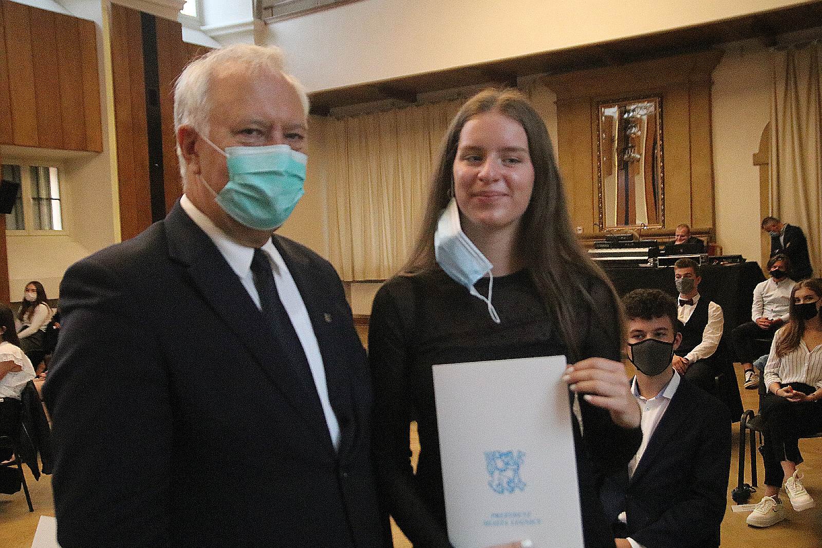 Uroczystość wręczenia stypendiów prezydenta Legnicy
