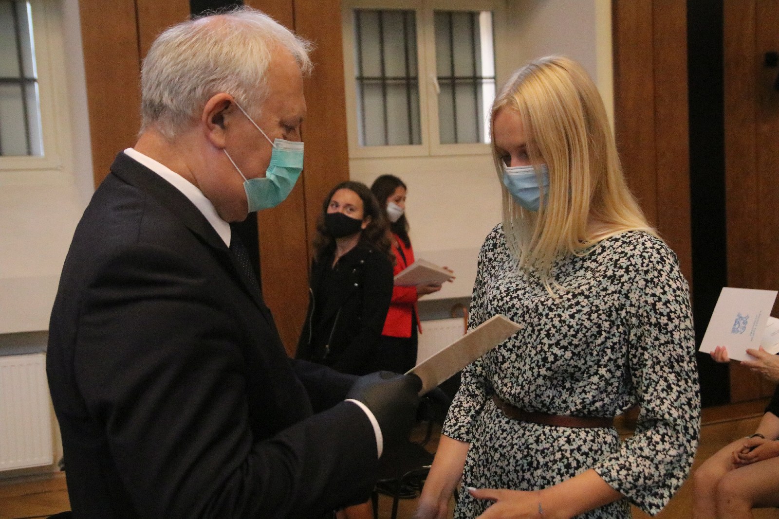 Uroczystość wręczenia stypendiów prezydenta Legnicy